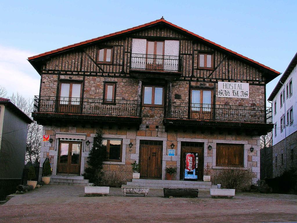 Hostal San Blas ลาอัลแบร์กา ภายนอก รูปภาพ