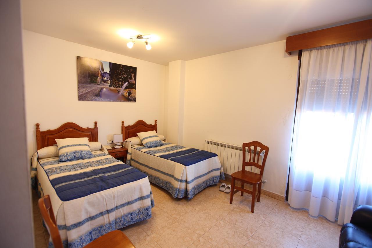 Hostal San Blas ลาอัลแบร์กา ภายนอก รูปภาพ
