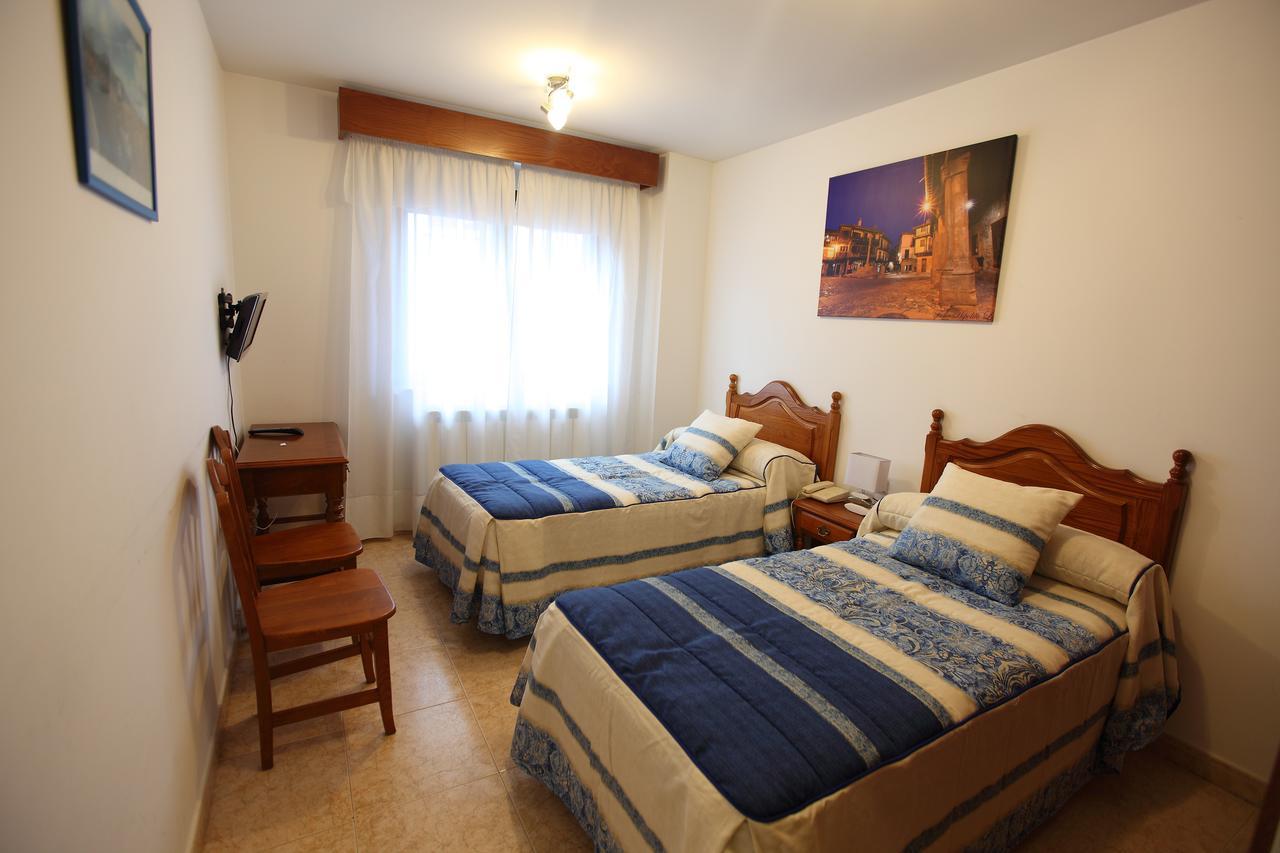Hostal San Blas ลาอัลแบร์กา ภายนอก รูปภาพ