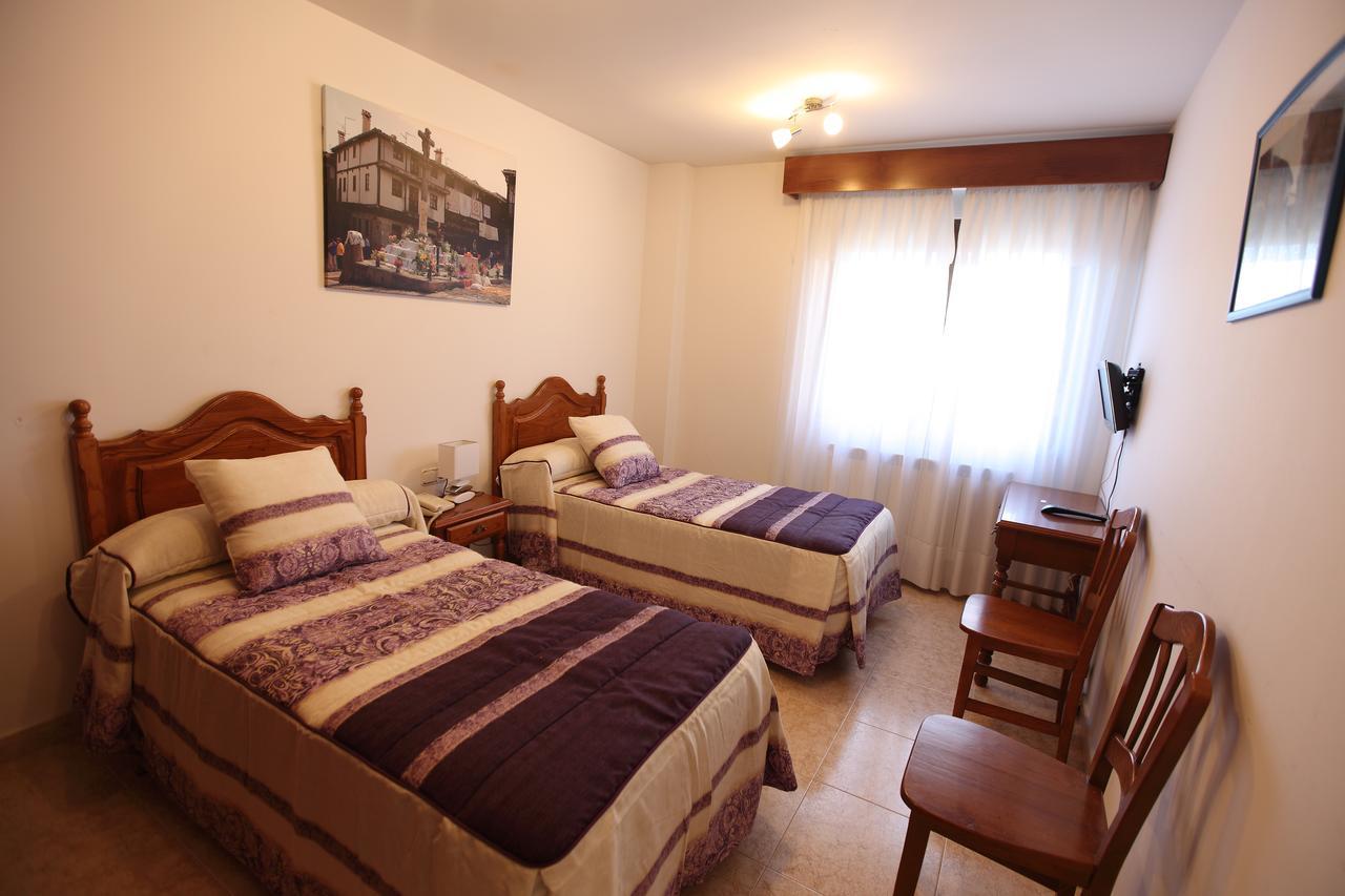 Hostal San Blas ลาอัลแบร์กา ภายนอก รูปภาพ